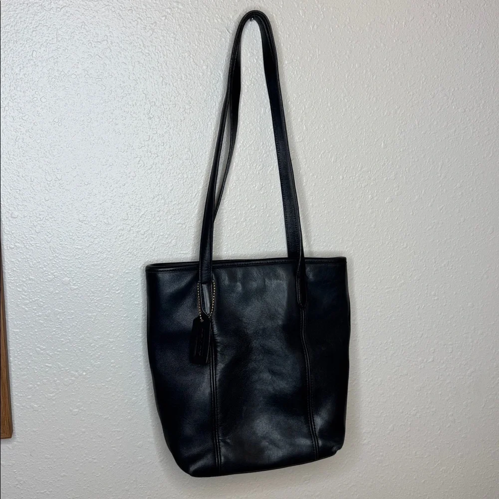 COACH Vintage Leather Legacy Lunch Tote Shopper 9077 Two‎ Strap Shoulder Bag